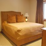 Mammoth Lakes Stonegate home Bedroom #2 (en suite)